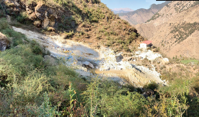 Khari mining in Darchula’s duhu provides local employment, boosts revenue through exports to India