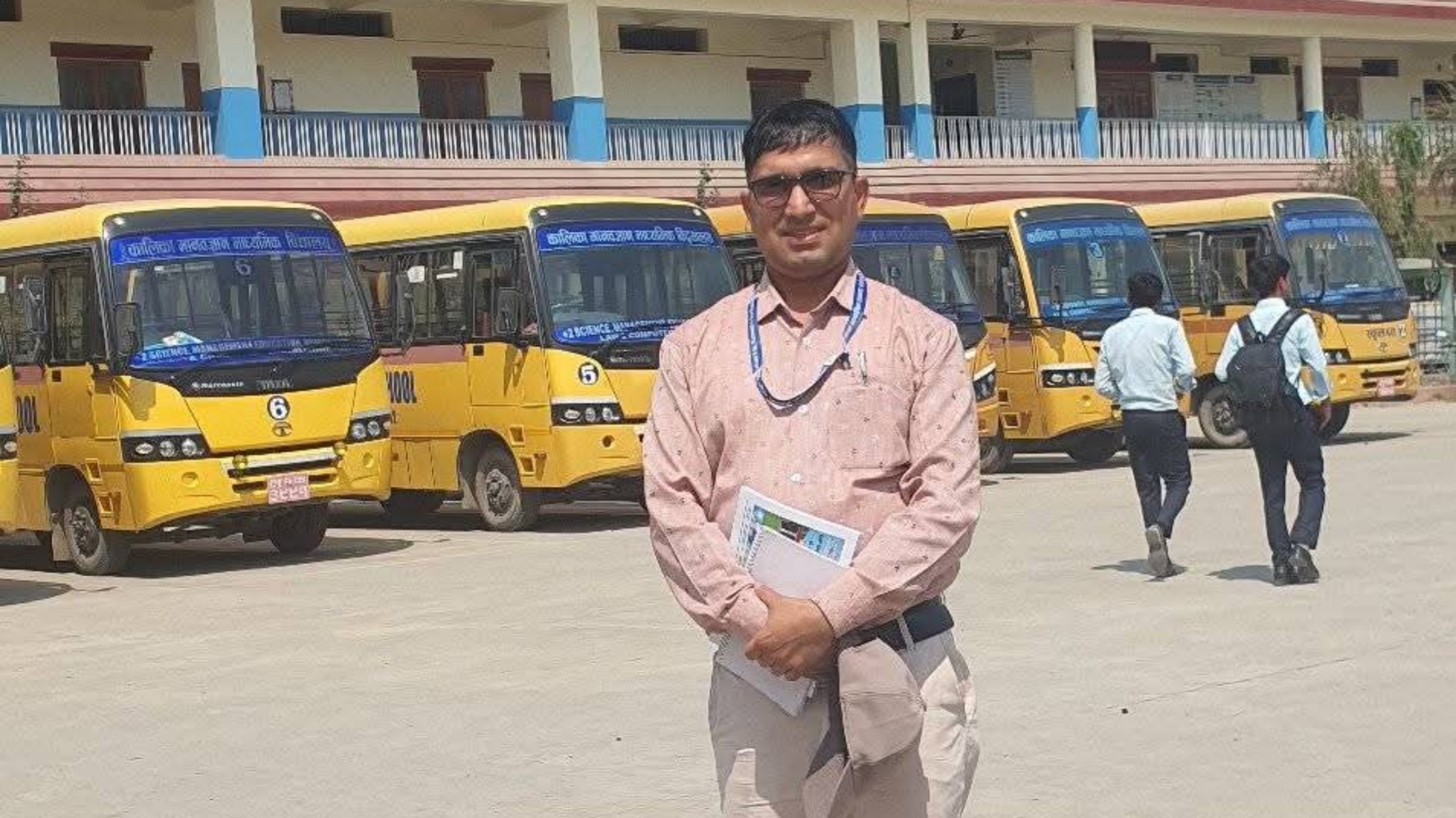 शिक्षा अधिकृत ओझाको निधन